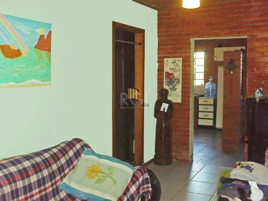 Casa para Venda - 140m², 3 dormitórios, sendo 1 suites, 2 vagas - Morro Santana