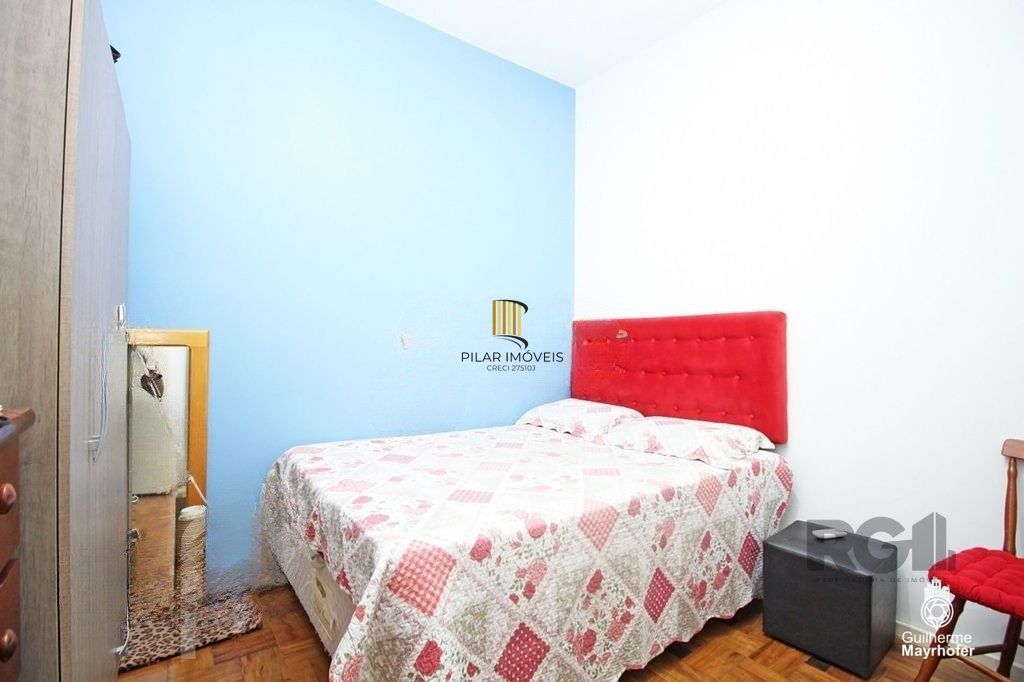 Casa de 3 dormitórios no bairro Partenon