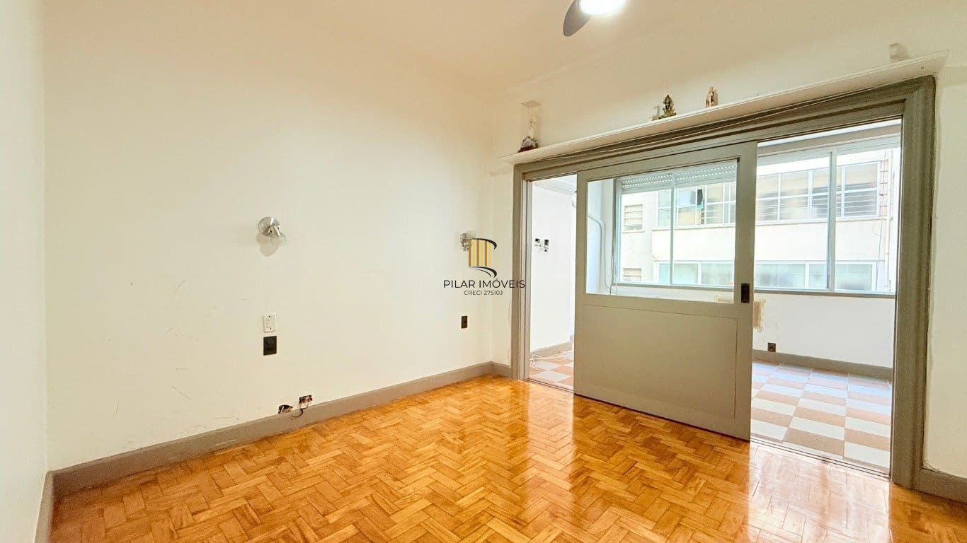 Apartamento de 3 dormitórios à venda em Independência, Porto Alegre