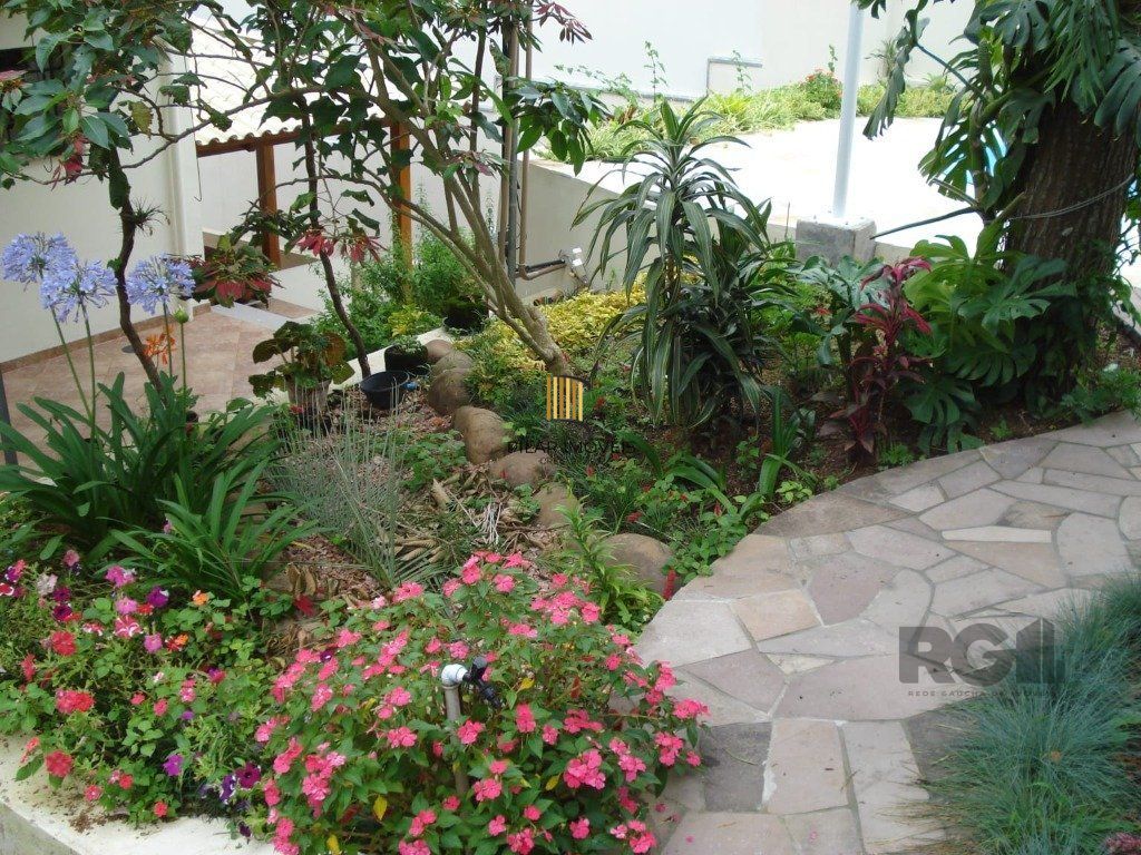Casa 3 dormitórios no bairro Ipanema