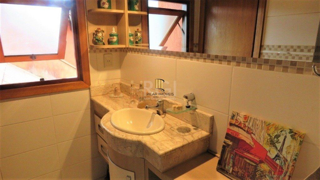 Casa Condominio para Venda - 404.59m², 3 dormitórios, sendo 1 suites, 2 vagas - Cristal