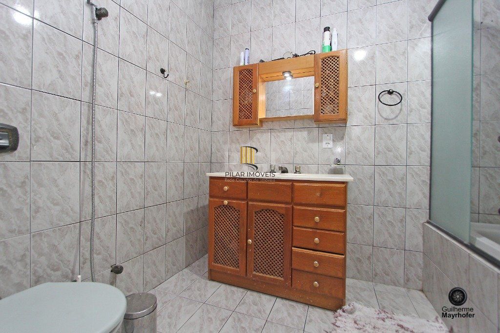 Casa para Venda - 400m², 5 dormitórios, sendo 1 suites, 3 vagas - Jardim Itu Sabará