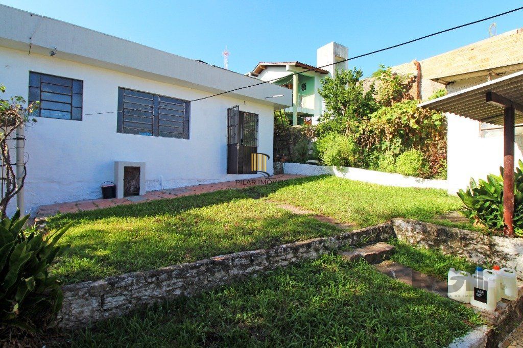 Casa 3 dormitórios no bairro Nonoai - Pilar Imóveis