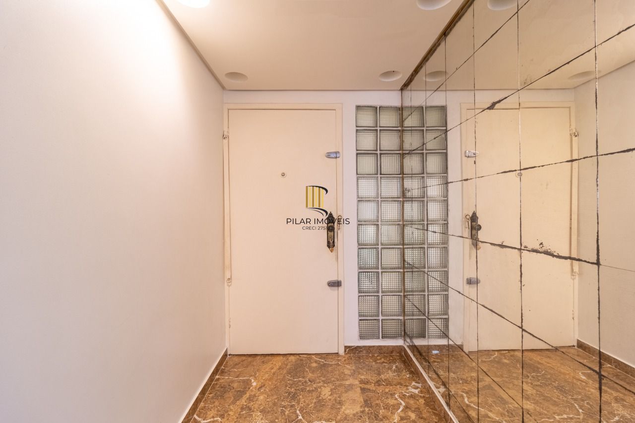 Cobertura à venda com 4 quartos 180 m²  rua Ramiro Barcelos no Bom Fim Porto Alegre