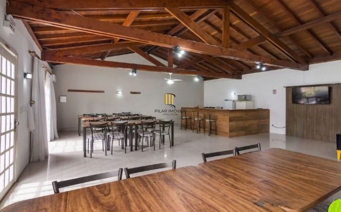 Casa de Condomínio com 3 Quartos e 2 banheiros à Venda, 83 m²  De? R$ 470.000 por R$ 399.000 na Zona sul de Porto Alegre