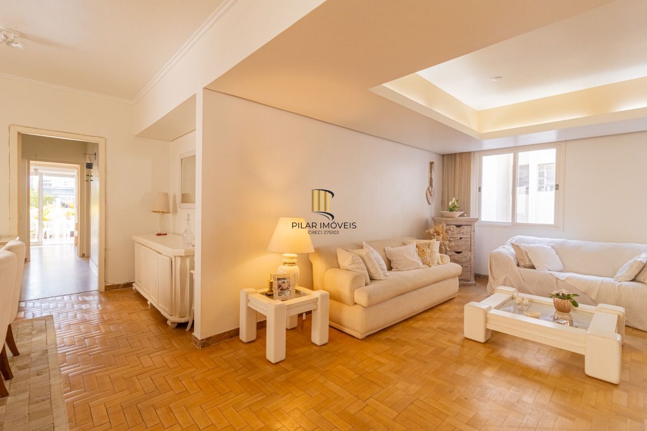 Cobertura à venda com 4 quartos 180 m²  rua Ramiro Barcelos no Bom Fim Porto Alegre