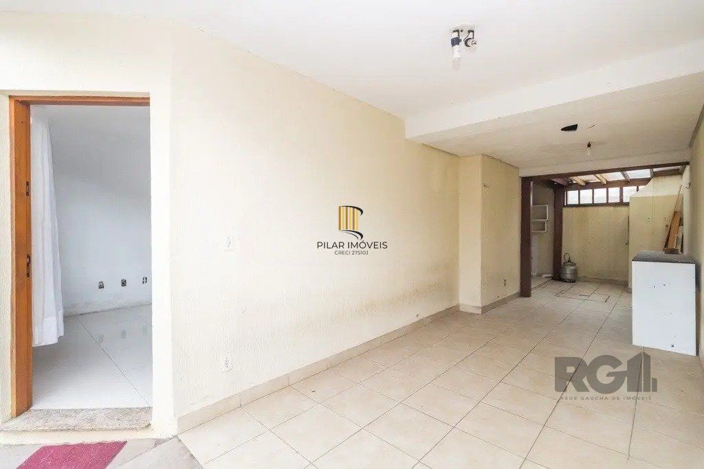 Casa com 3 dormitórios no bairro Jardim Itu