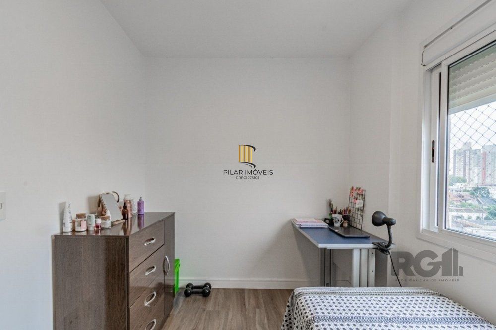 Apartamento 50m² - 2 dormitórios e 1 vaga no bairro Partenon