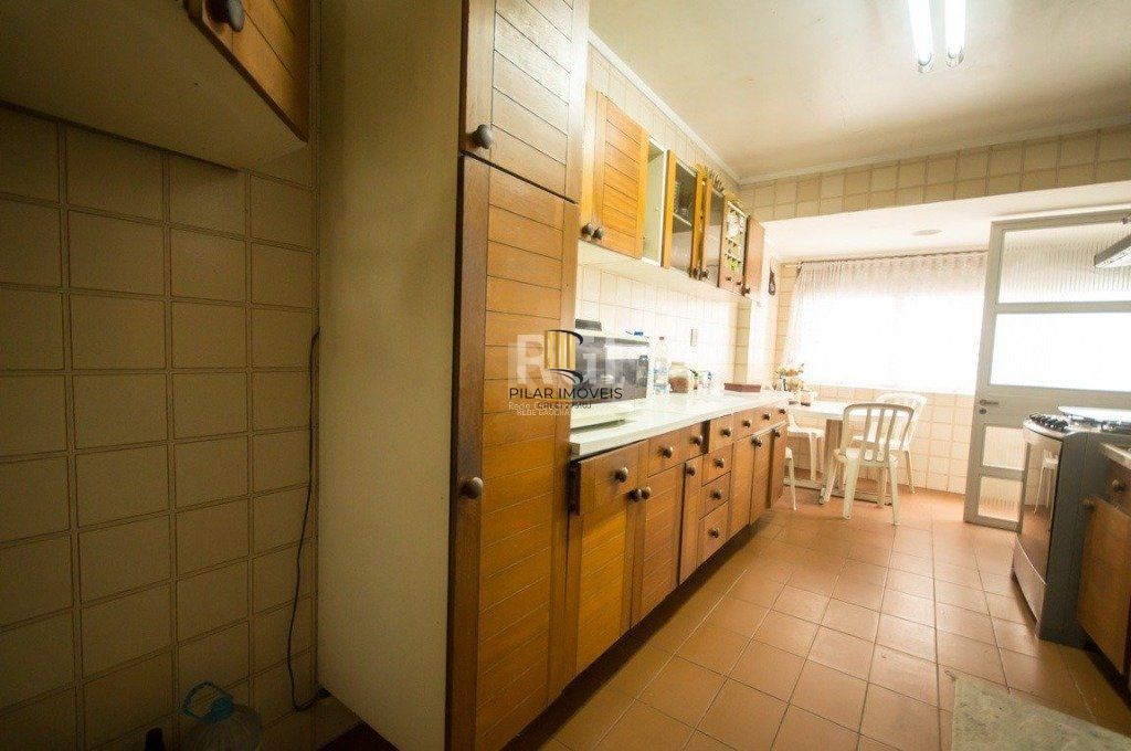 Cobertura para Venda - 237.88m², 3 dormitórios, sendo 1 suites, 2 vagas - Moinhos de Vento