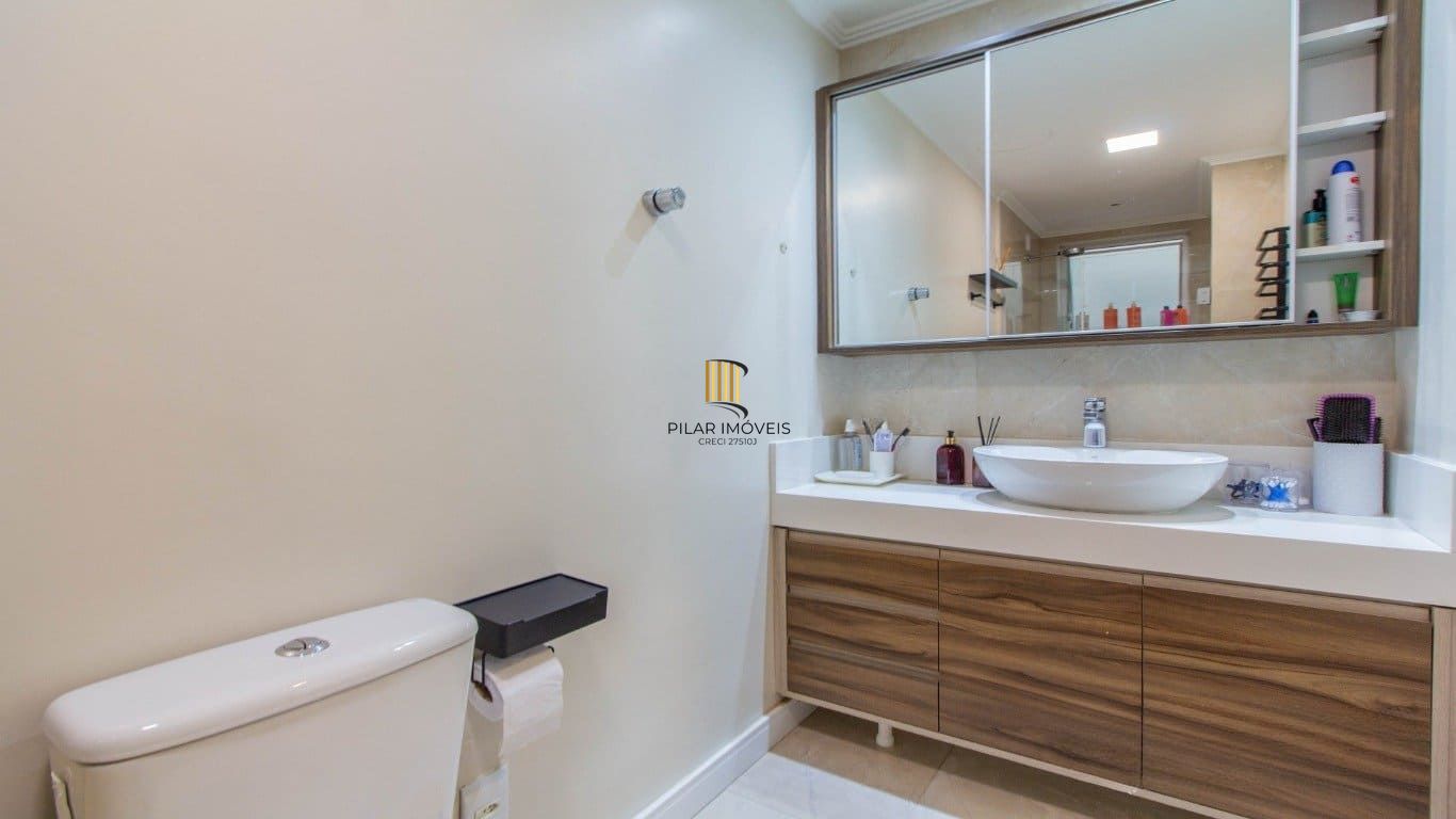 Apartamento de 2 dormitorios à venda em Higienópolis, Porto Alegre.