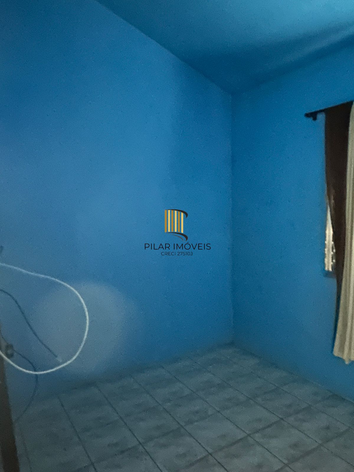 Casa de 02 dormitórios em condominio no bairro São Vicente -Porto alegre/RS.