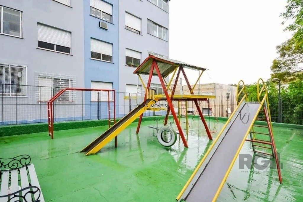 Apartamento de 2 dormitórios no bairro Cristal