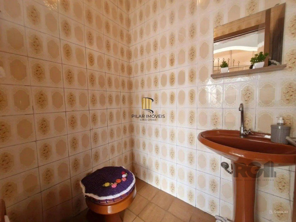 Casa com 4 dormitórios  no bairro Jardim Leopoldina