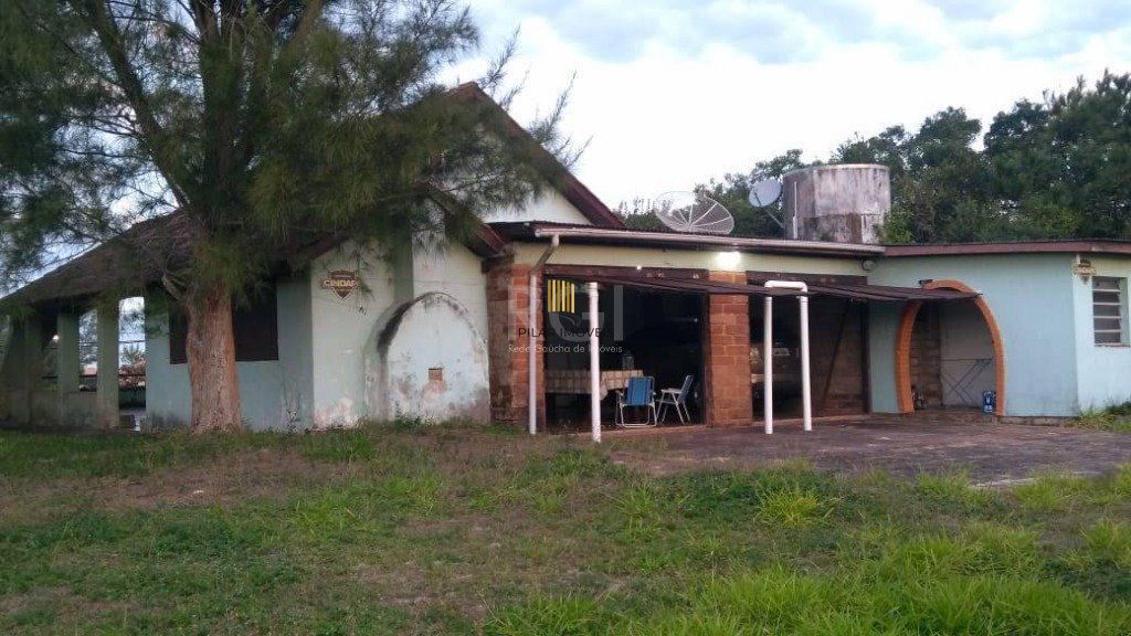 Casa para Venda - 600m², 3 dormitórios, 1 vaga - Interpraias