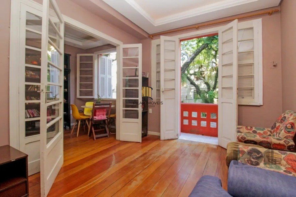 Casa  4 quartos no Bairro Bom Fim