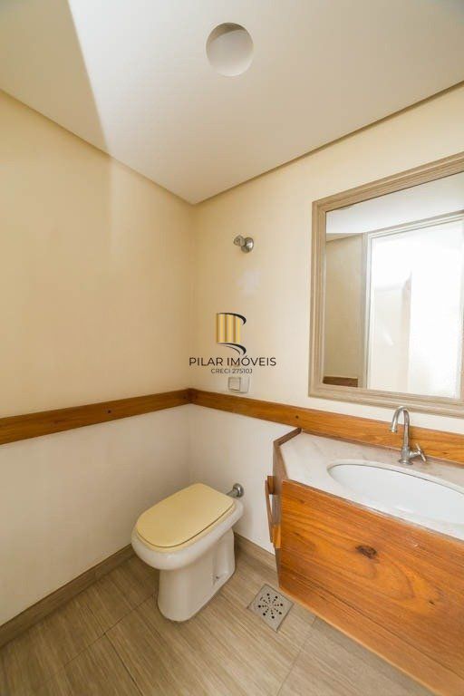 Apartamento de 3 dormitórios à venda no Bairro Auxiliadora, Porto Alegre.