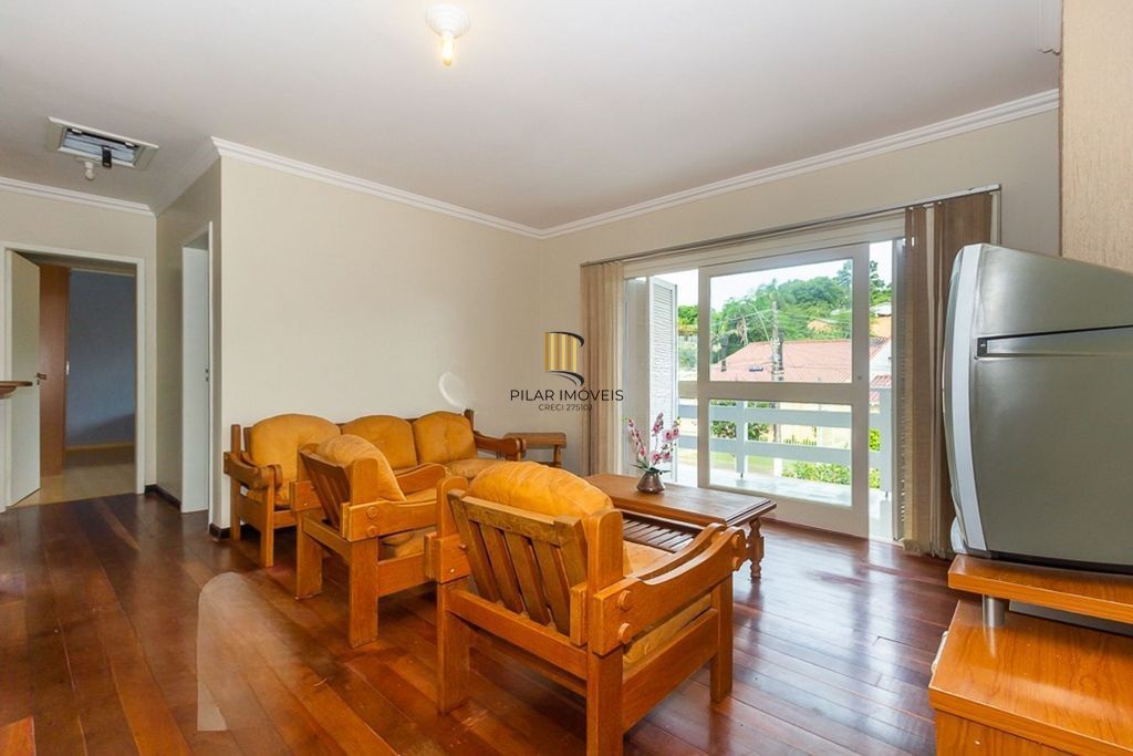 Casa de 4 dormitórios à venda no Bairro Ipanema - Porto Alegre