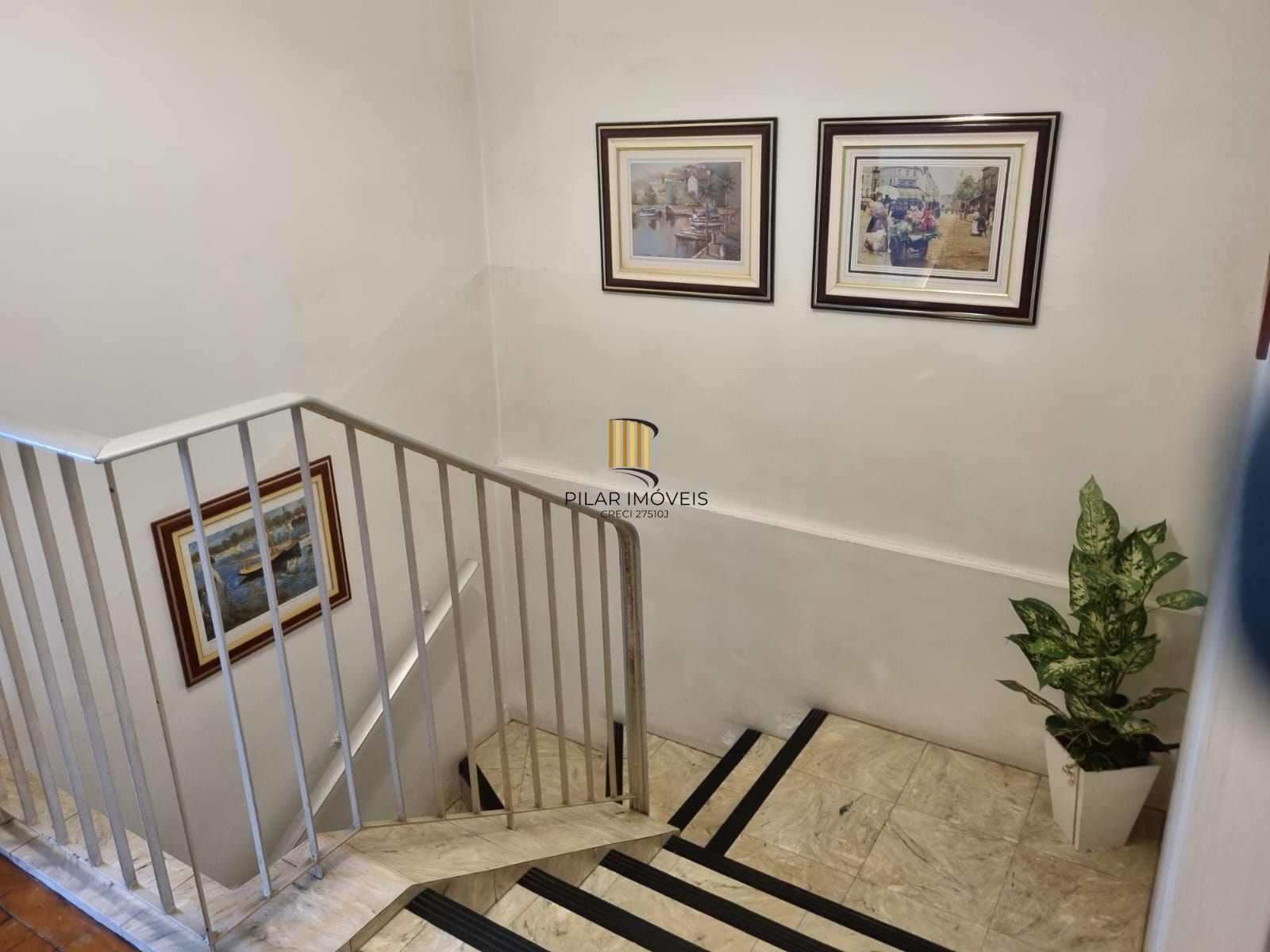 Casa 3 dormitórios no bairro Nonoai