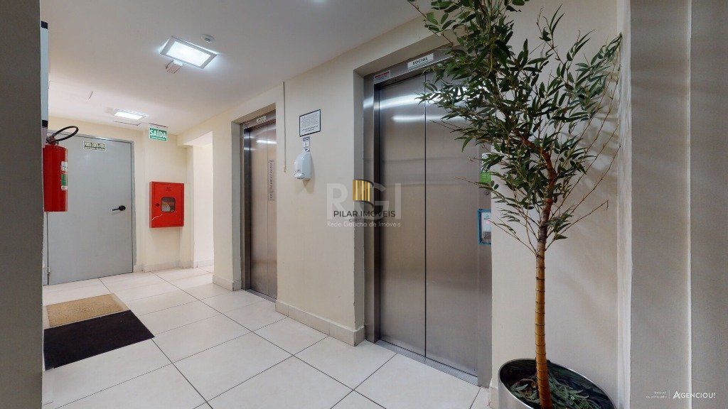 Apartamento para Venda - 70m², 3 dormitórios, sendo 1 suites, 1 vaga - Partenon