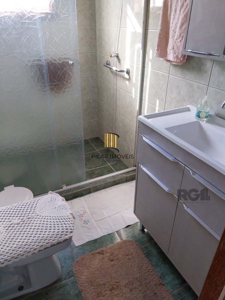 Casa de 4 dormitórios no bairro Santa Rosa de Lima