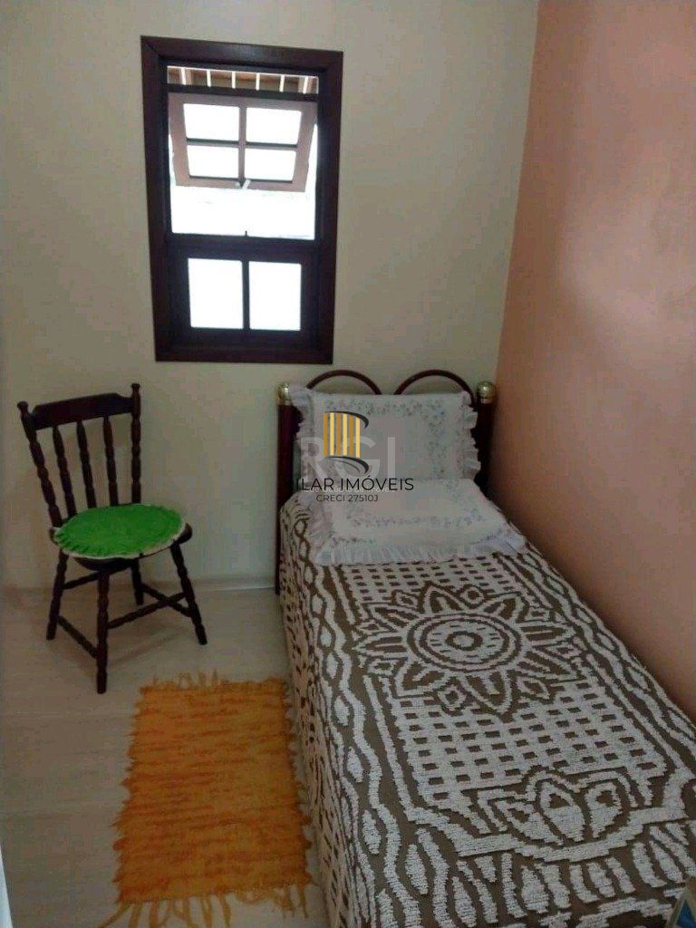 Casa para Venda - 320m², 4 dormitórios, 2 vagas - Vila Nova
