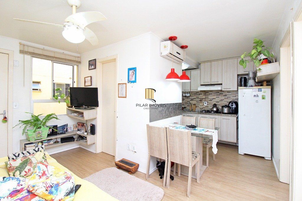 Apartamento 2 dormitórios no bairro Rubem Berta