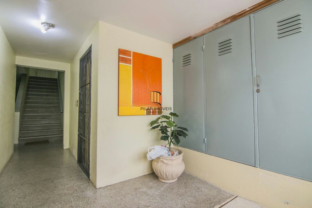 Apartamento de 1 dormitório à venda em Sarandi - Porto Alegre