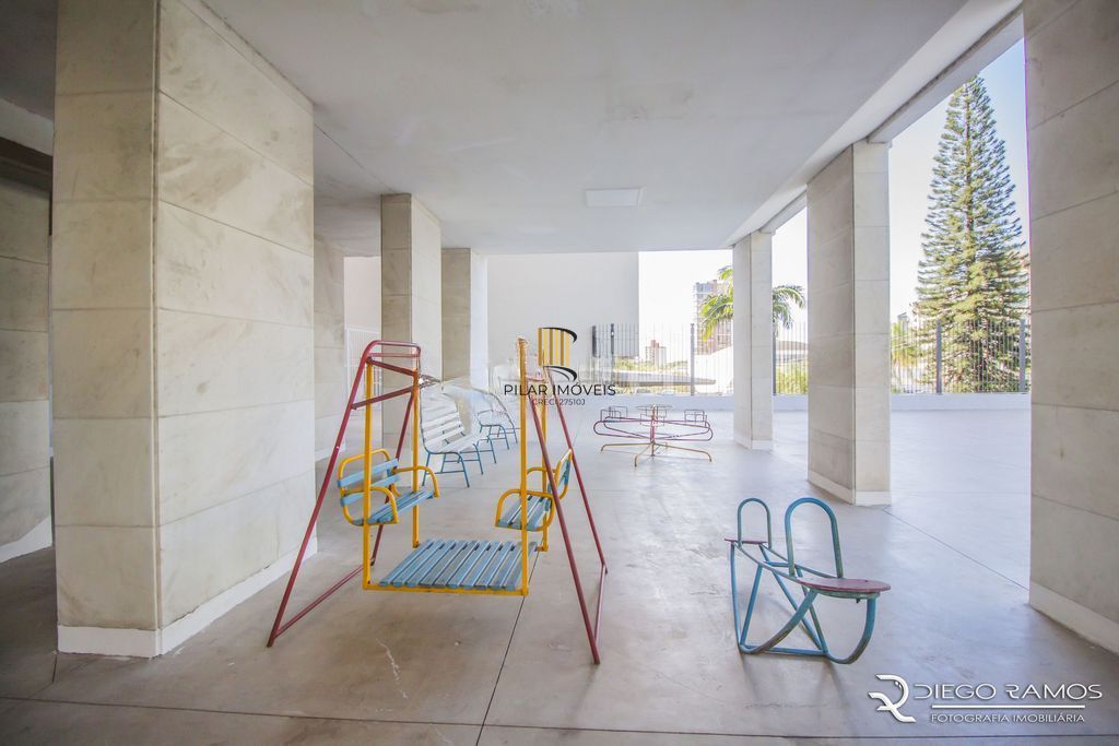 Apartamento 4 dorms à venda Rua Vinte e Quatro de Outubro, Moinhos de Vento - Porto Alegre