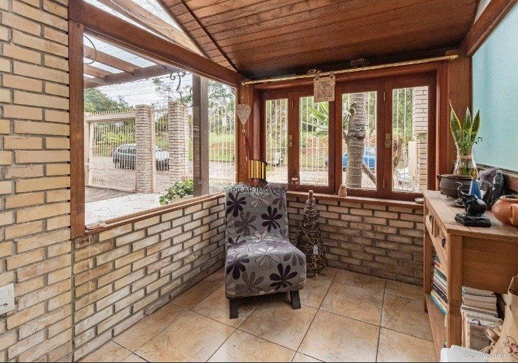 Casa de 3 dormitórios à venda em Ipanema, Porto Alegre.