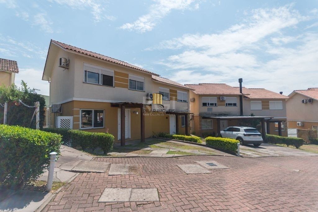 Casa Condominio para Venda - 178,00 m², 3 dormitórios, sendo 2 suites, 2 vagas - Alto Petrópolis