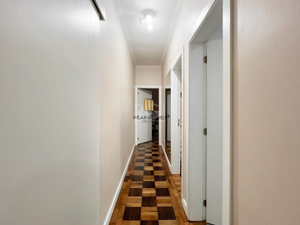 Apartamento 85m² - 3 dormitórios, sacada, churrasqueira no bairro Cidade Baixa