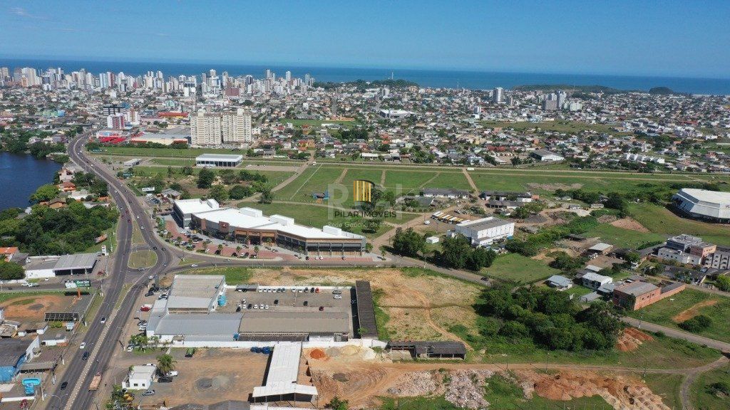 Terreno no bairro Beira Mar