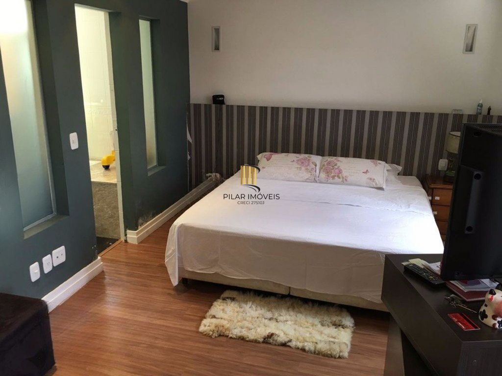 Apartamento de 3 dormitórios à venda no Bairro Jardim Sabará - Porto Alegre