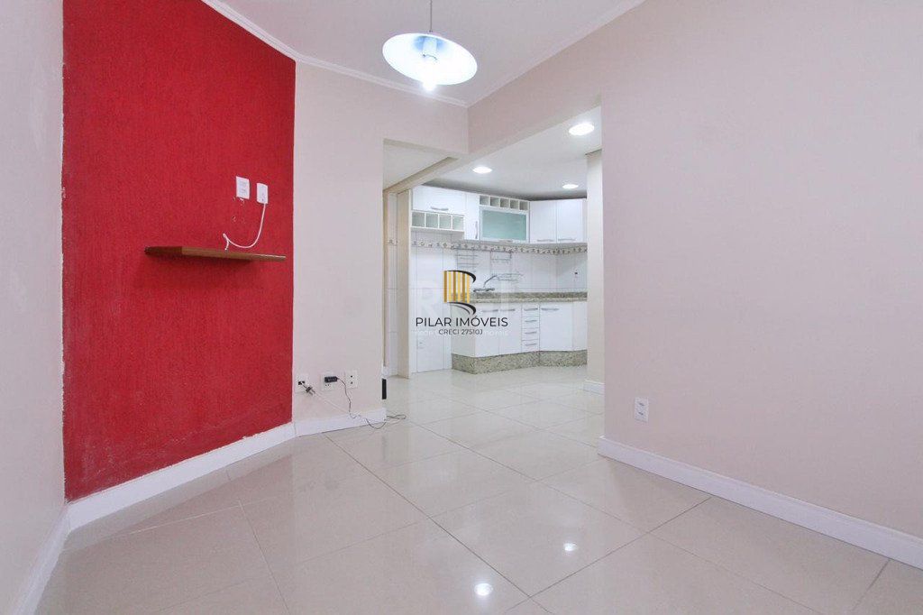 Casa 2 dormitórios no bairro Medianeira