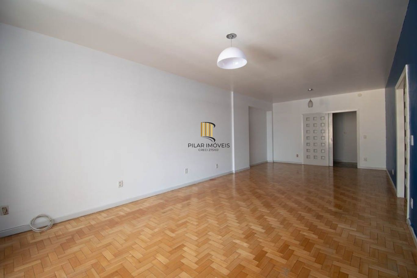 Apartamento de 3 dormitórios à venda no Bairro Centro Histórico, Porto Alegre.