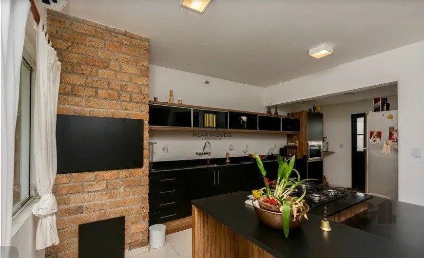 Casa 287m² - 3 suítes, 4 vagas no bairro Ipanema