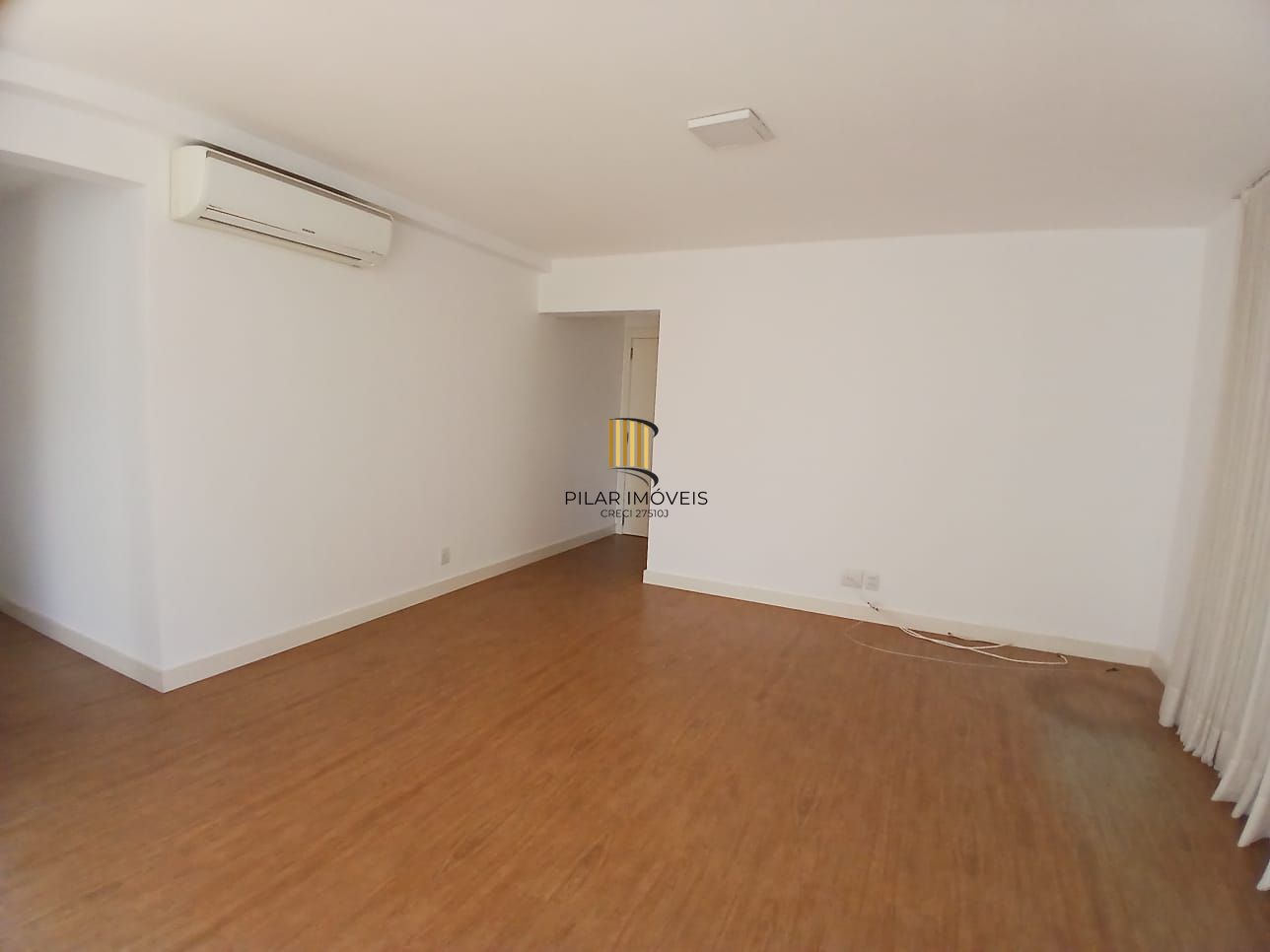 Apartamento  com 3 dormitorios e suite no Menino Deus, Porto Alegre/RS