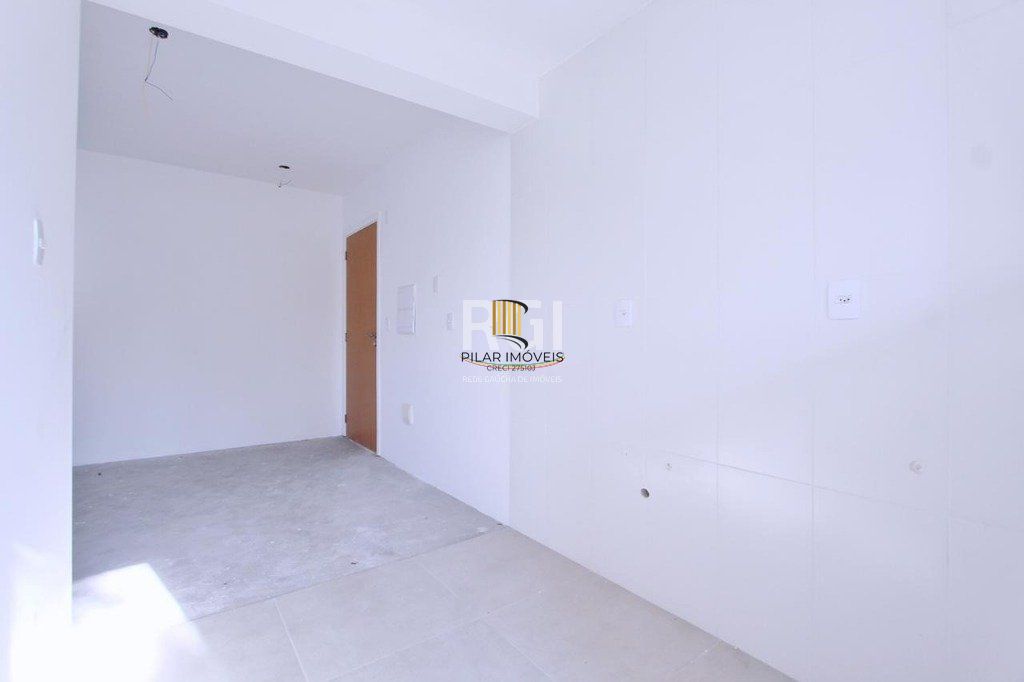 Apartamento para Venda - 80m², 2 dormitórios, sendo 1 suites, 2 vagas - Teresópolis