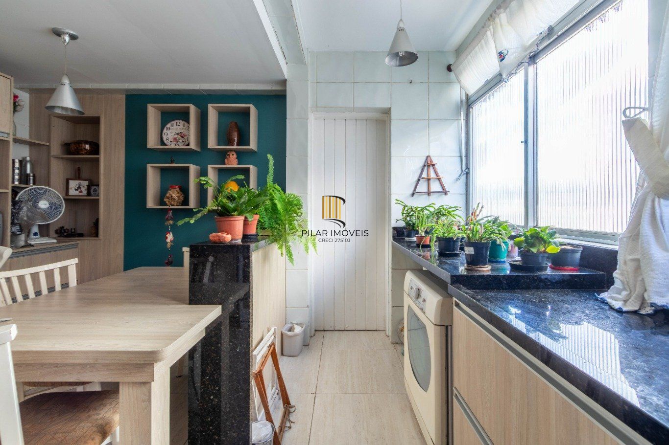 Apartamento com 3 quartos e 116m² à venda em Petrópolis, Porto Alegre. Rua General Souza Doca, Petrópolis, Porto Alegre