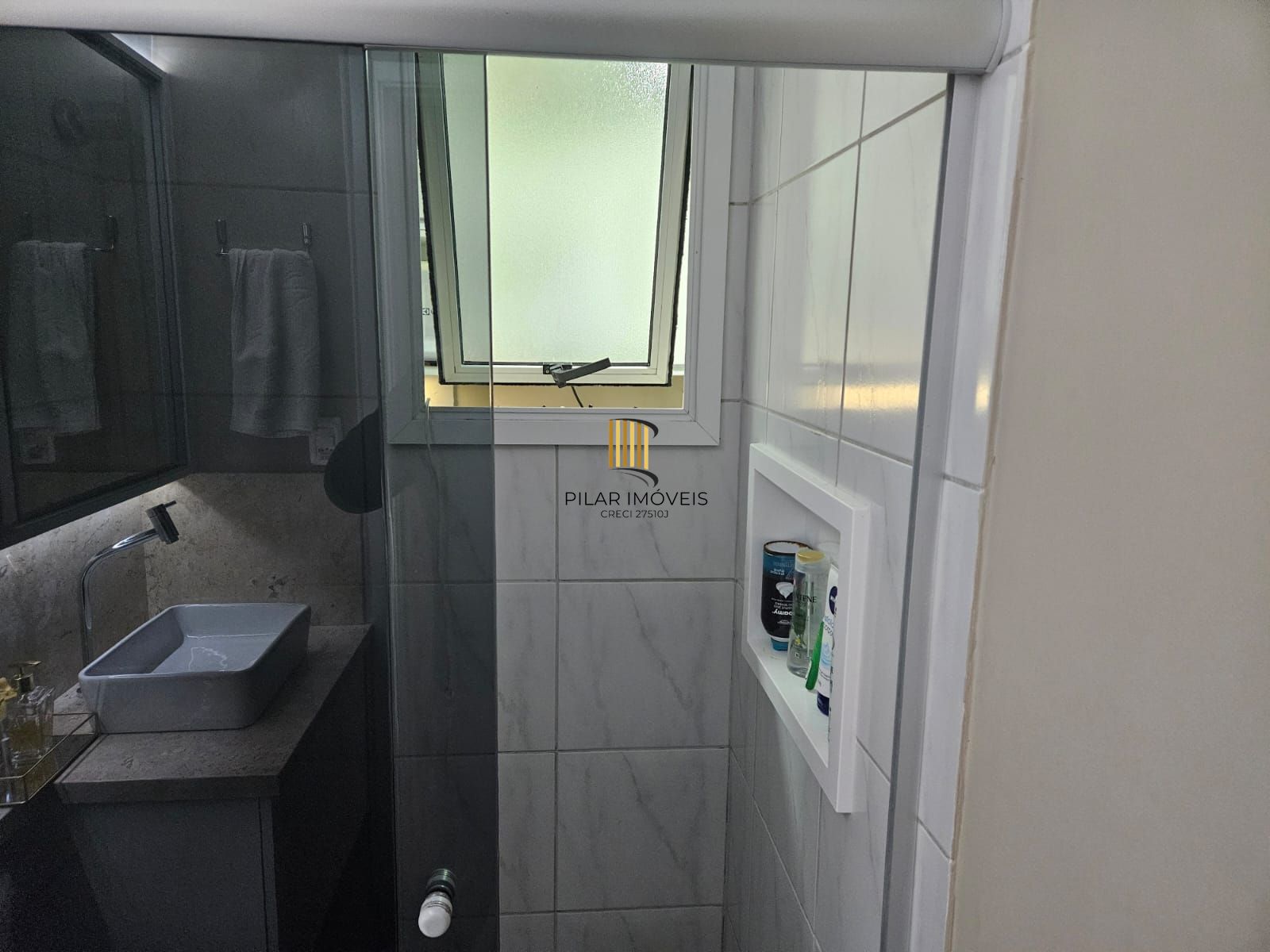 Apartamento 2 dorms à venda Rua Xavier da Cunha, Nonoai - Porto Alegre