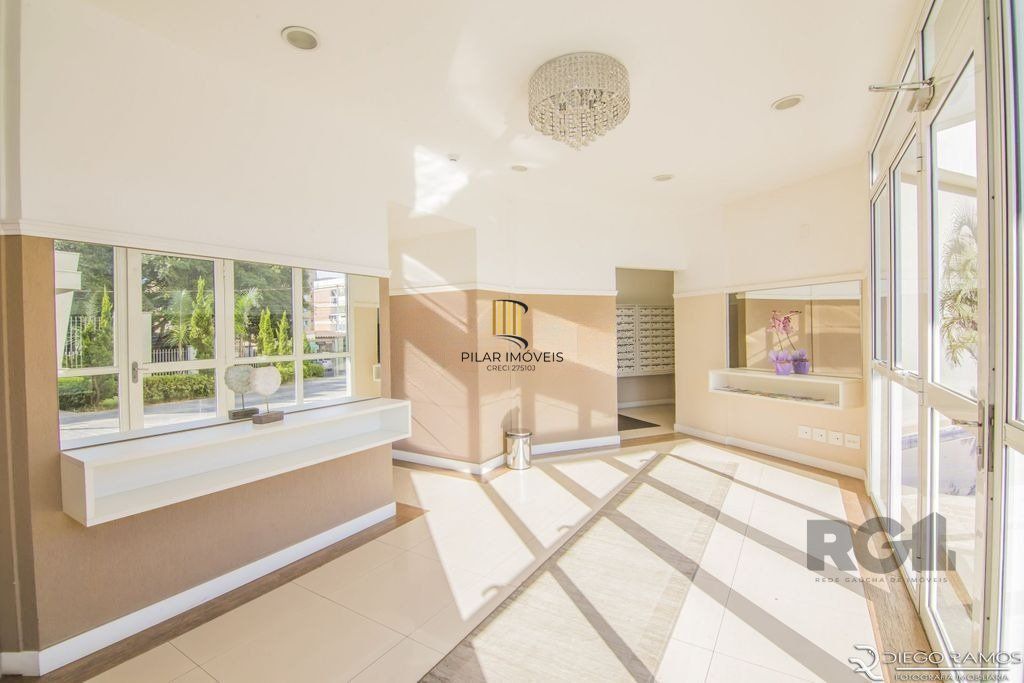 Apartamento 75m², 3 dormitórios, 2 vagas no bairro Partenon