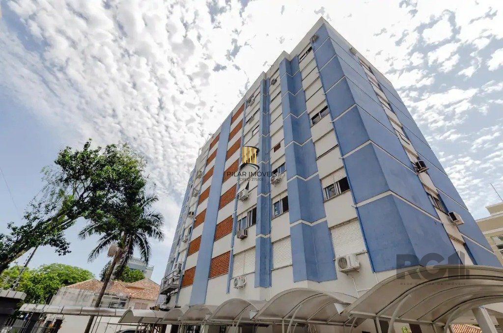 Apartamento de 2 dormitórios no bairro  Menino Deus