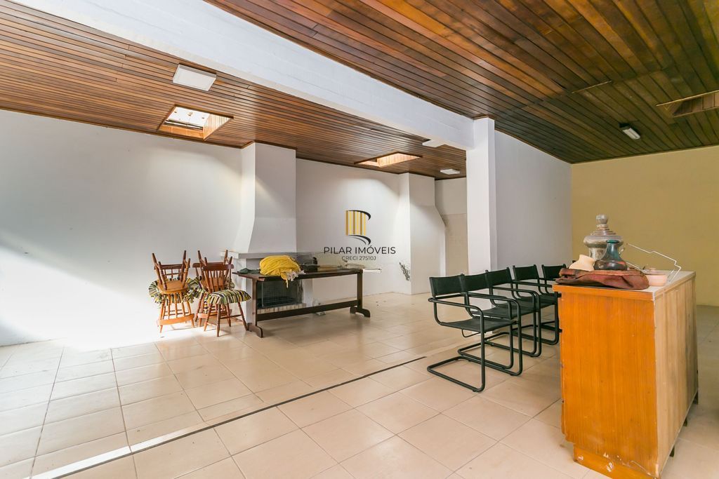 Casa 4 dorms à venda Rua Sinimbú, Petrópolis - Porto Alegre