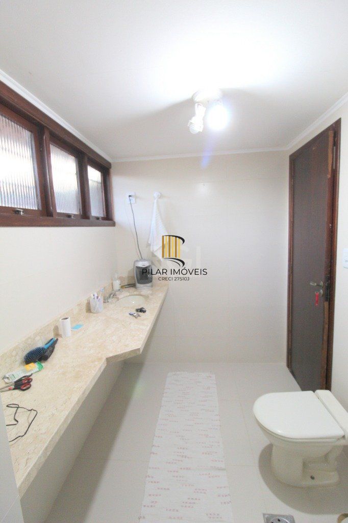 Casa para Venda - 100m², 3 dormitórios, 3 vagas - Nonoai