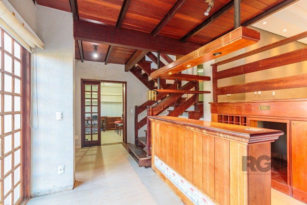 Casa 3 dormitórios no bairro Nonoai