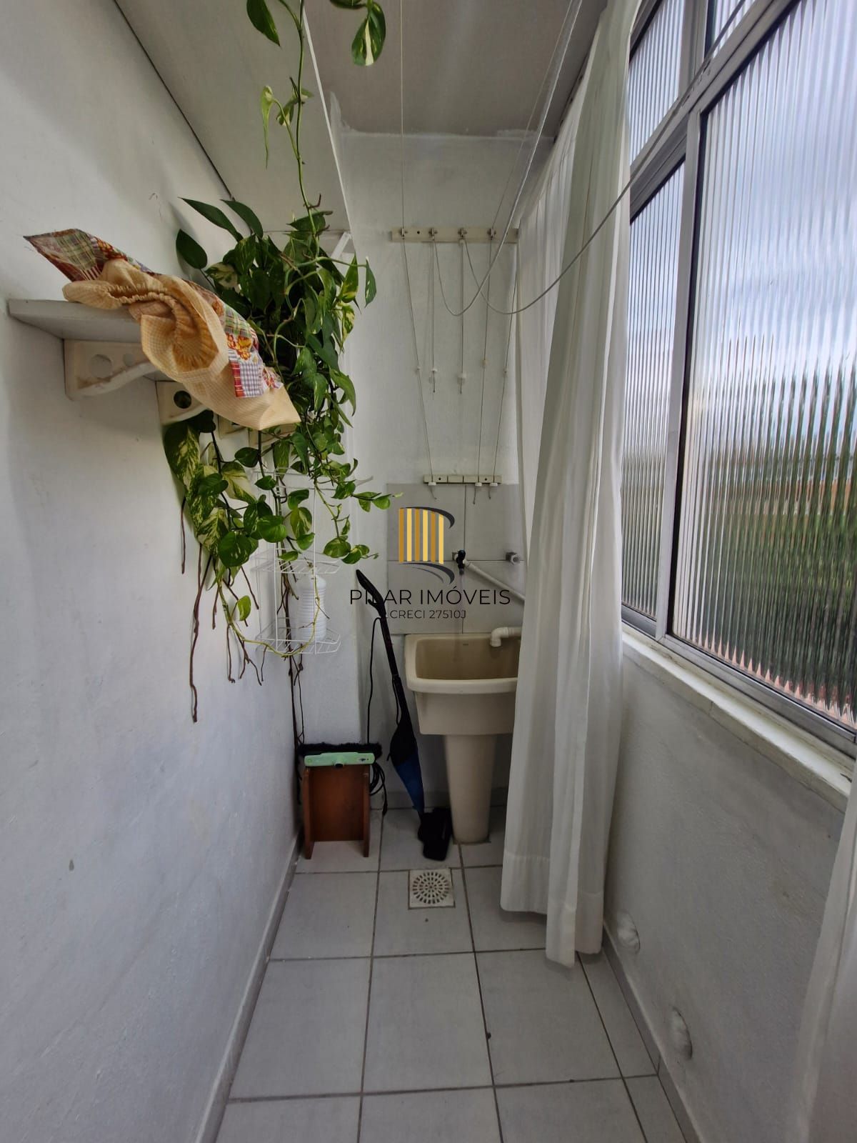 Apartamento 1 dormitório com 1 vaga rotativa