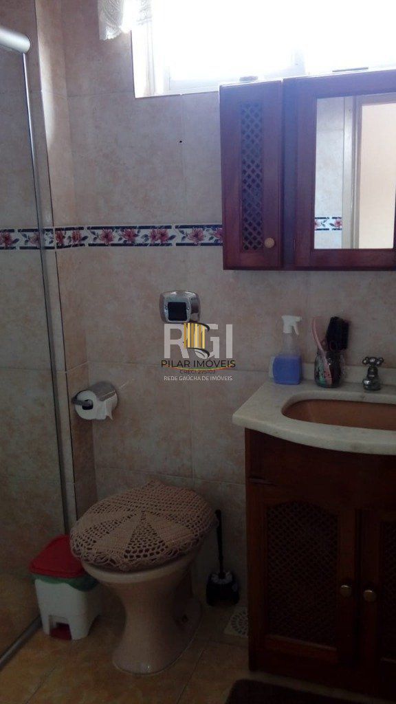 Cobertura para Venda - 126.98m², 2 dormitórios, 2 vagas - Nonoai