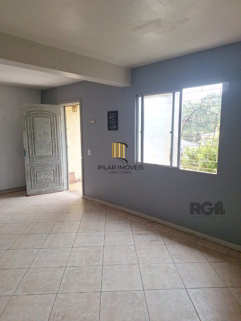 Casa 2 dormitórios no bairro Lomba do Pinheiro