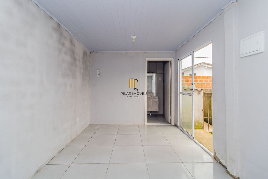 Casa 3 dormitórios à venda no Bairro Restinga - Porto Alegre