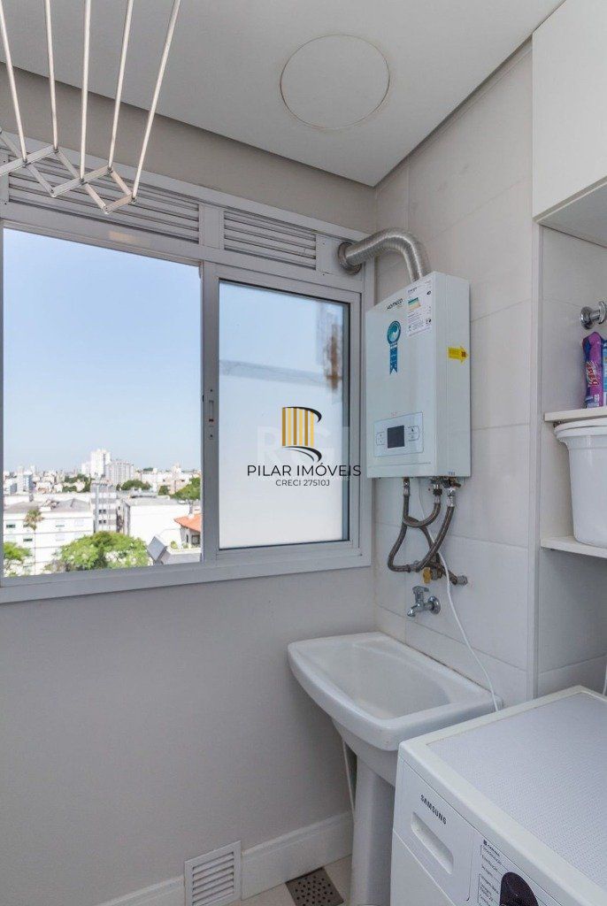 Apartamento para Venda - 54m², 2 dormitórios, 1 vaga - Passo da Areia